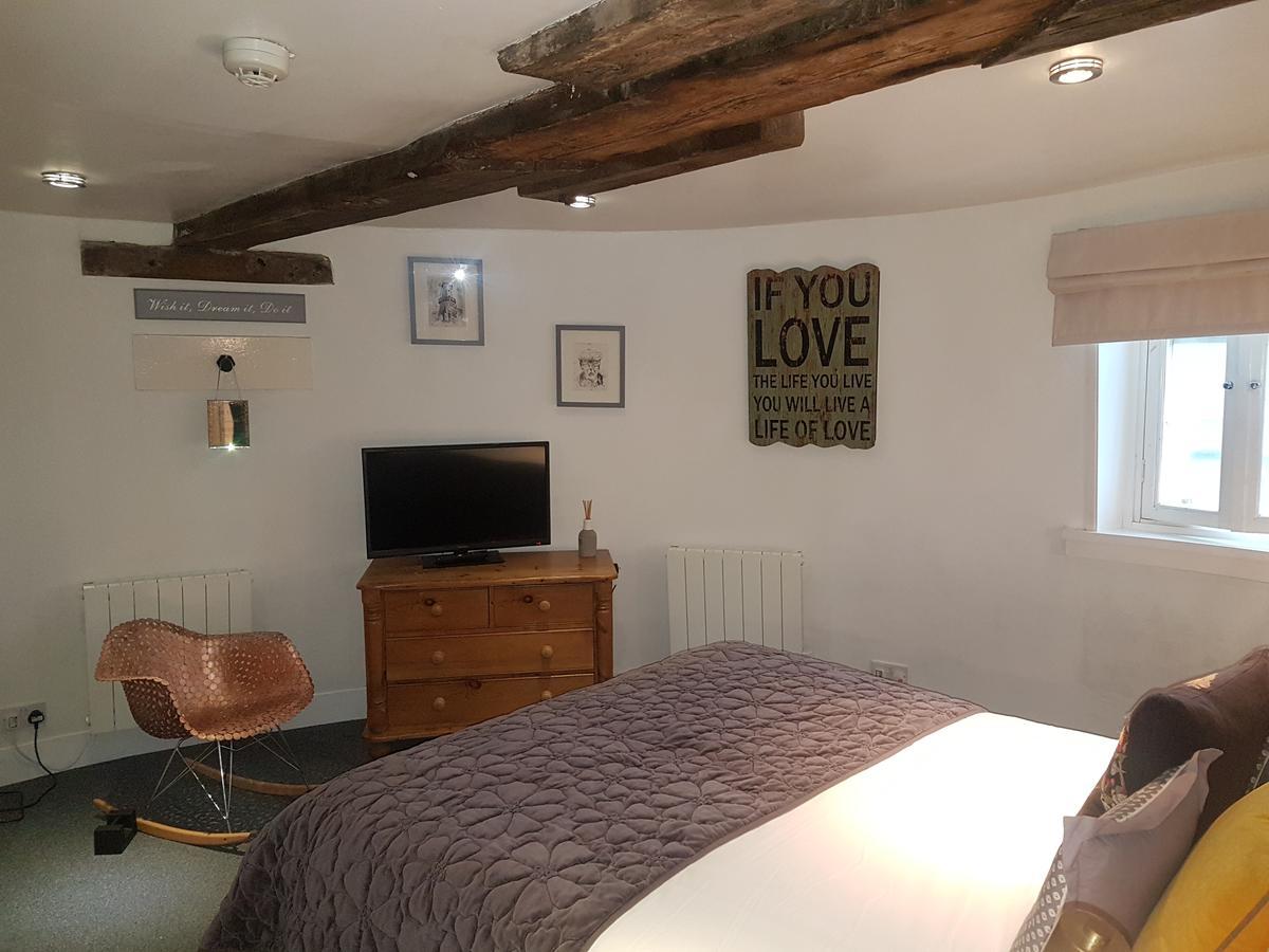 Guest house The Windmill Scarborough